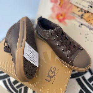 Kids Ugg shoes